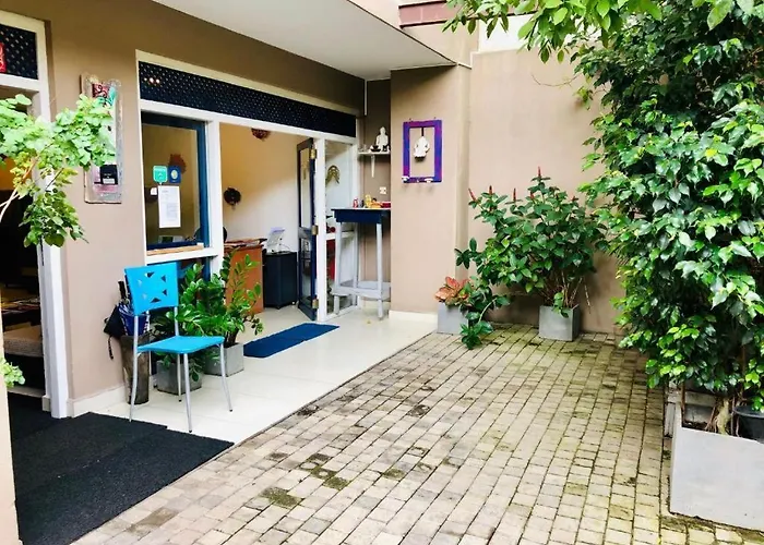 The Transit 64 Bed and Breakfast Colombo