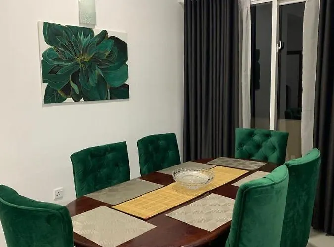 Trend Marine Apartment, Colombo