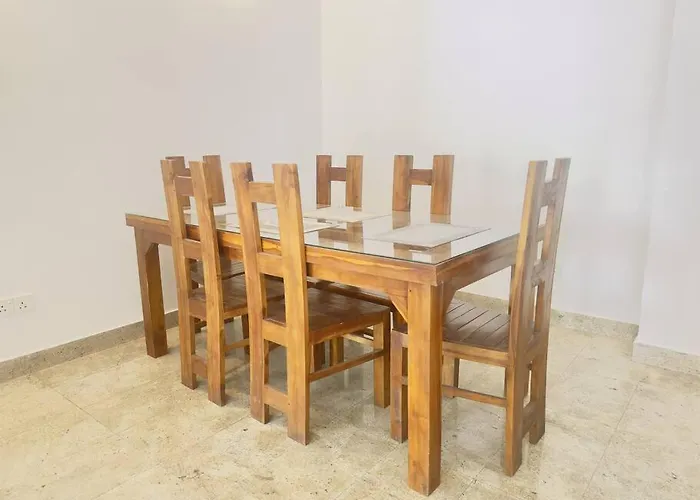 Spacious 03 Bedroom In Colombo 3 admite animales